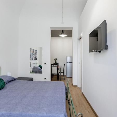 Corso Dei Mille Station Flat With Balcony Apartment Palermo Bagian luar foto